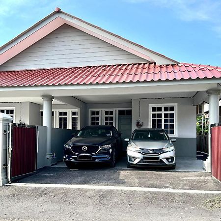 Teratai Homestay 3 Batu Buruk Kuala Terengganu Exterior photo