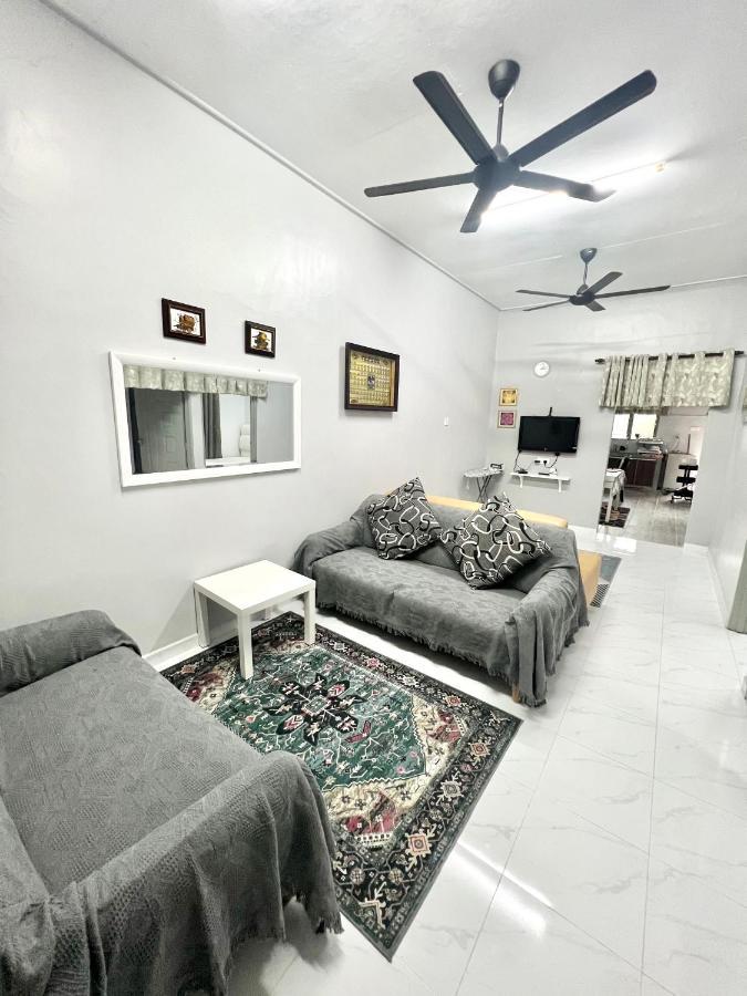 Teratai Homestay 3 Batu Buruk Kuala Terengganu Exterior photo