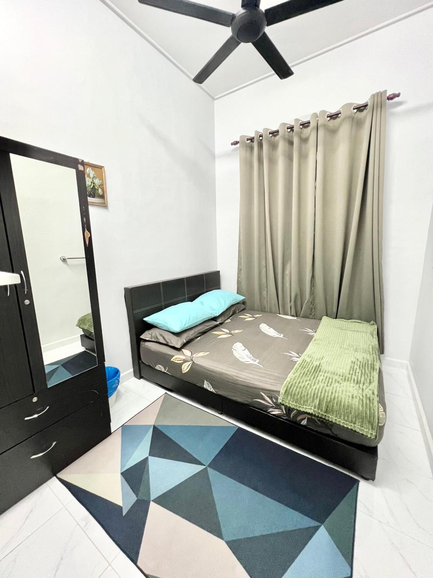 Teratai Homestay 3 Batu Buruk Kuala Terengganu Exterior photo